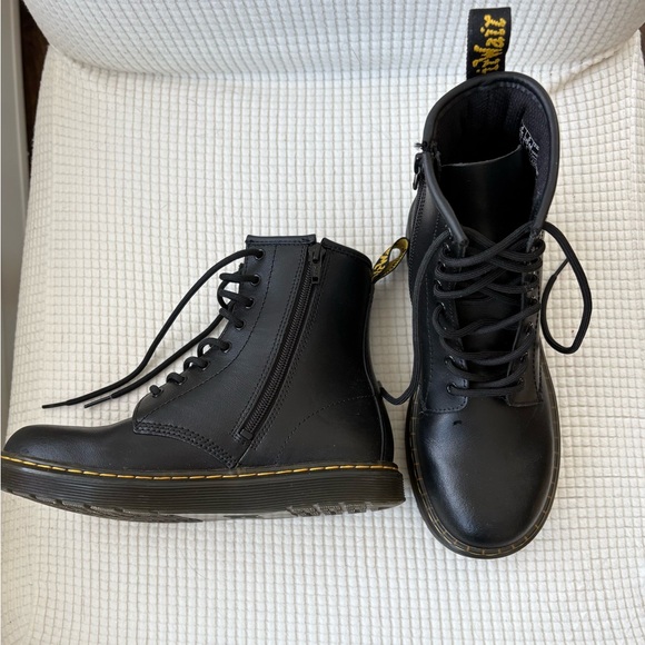Dr. Martens Black Leather Boots kids - Picture 3 of 6
